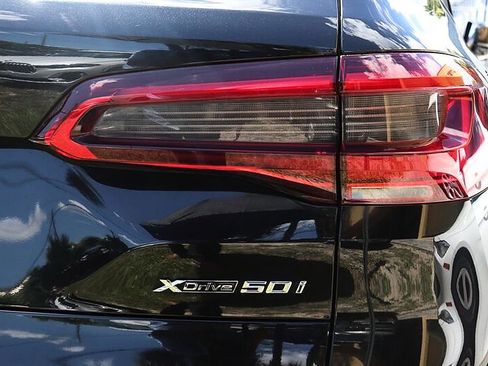 Used 2019 BMW X5 xDrive50i w/ M Sport Package AWD/4WD image 64