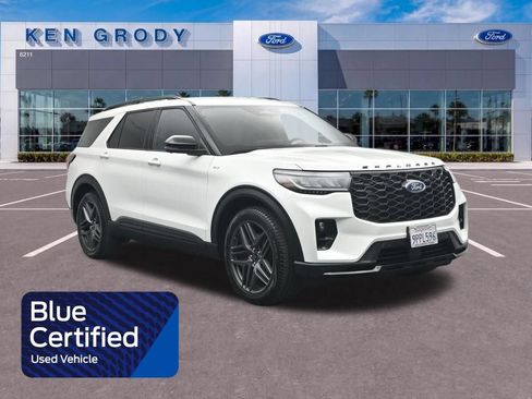 Certified 2025 Ford Explorer ST-Line w/ Premium Package RWD image 1
