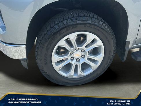 Used 2025 Chevrolet Silverado 1500 LTZ w/ Z71 Off-Road Package AWD/4WD image 32