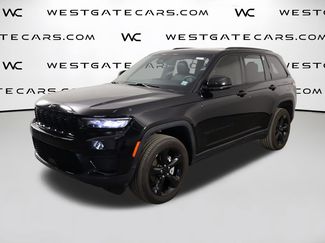Used 2025 Jeep Grand Cherokee Altitude RWD 360° Tour