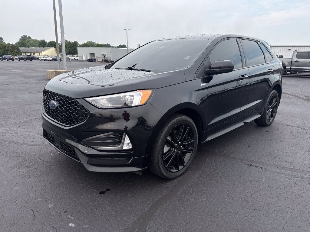 Used 2023 Ford Edge ST-Line AWD/4WD image 4