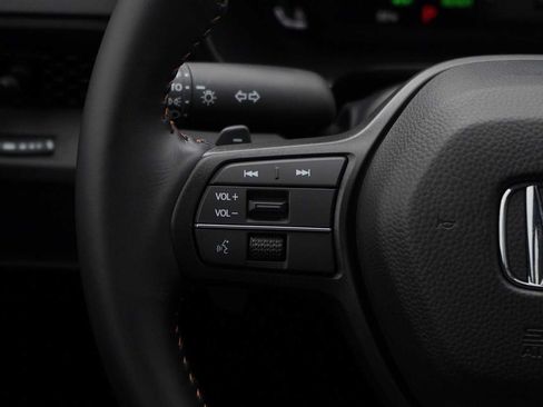 Used 2026 Honda CR-V Sport-L image 17