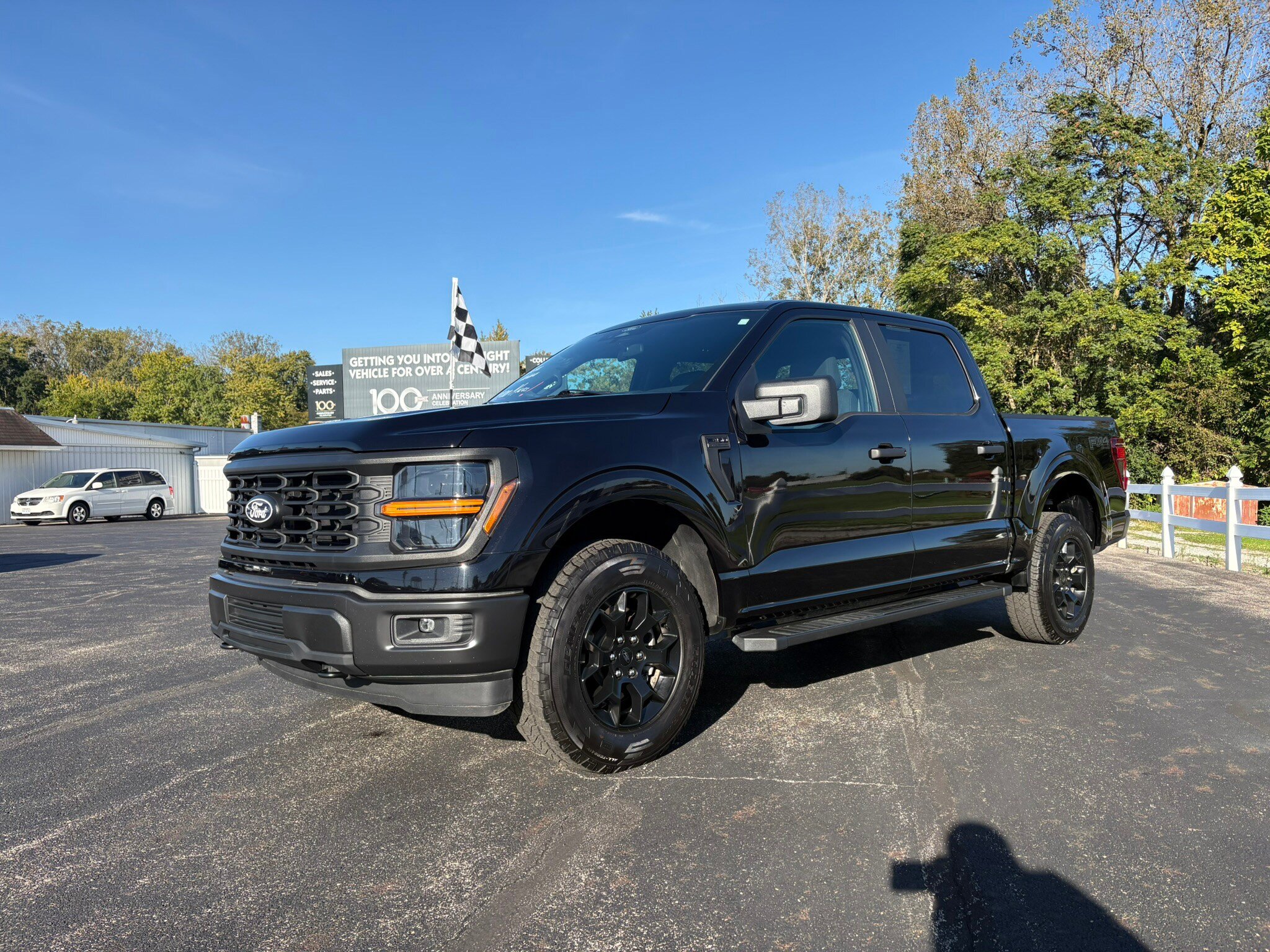 Used 2025 Ford F150 STX w/ Equipment Group 201A FX4 AWD/4WD image 2
