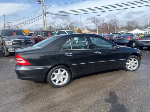 Used 2003 Mercedes-Benz C 240 Sedan image 4