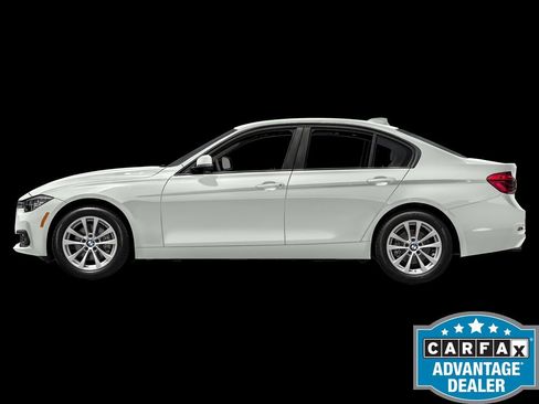 Used 2018 BMW 320i Sedan image 3