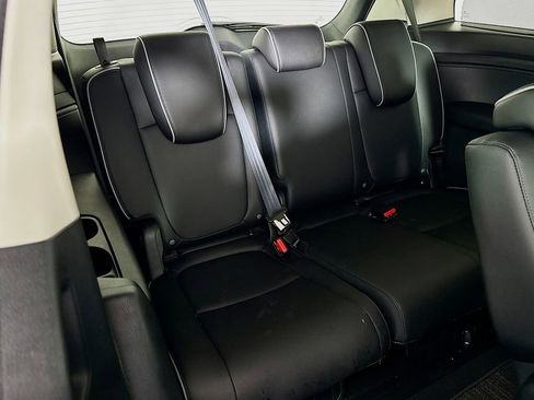 Used 2026 Honda Odyssey Touring image 39