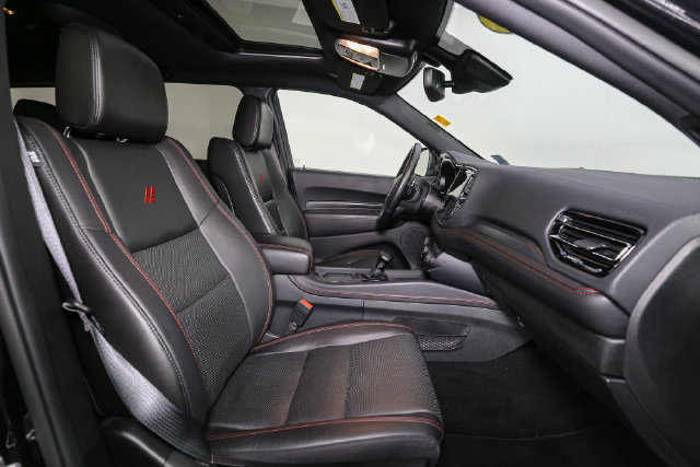 Used 2025 Dodge Durango R/T AWD/4WD image 18