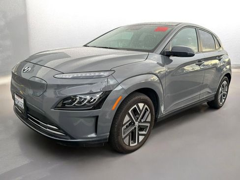 Used 2023 Hyundai Kona Limited image 17