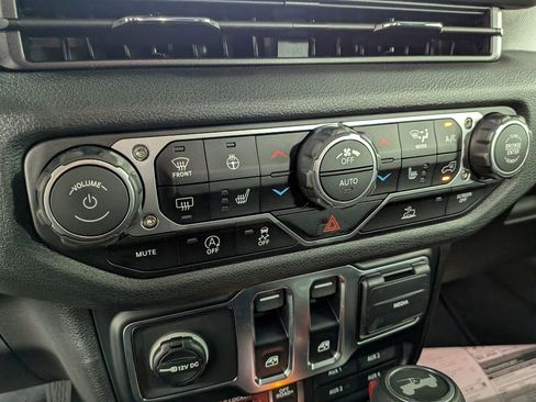 New 2026 Jeep Wrangler Sport AWD/4WD image 23