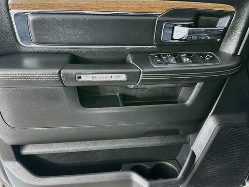 Used 2017 RAM 3500 Laramie w/ Snow Chief Group AWD/4WD image 25