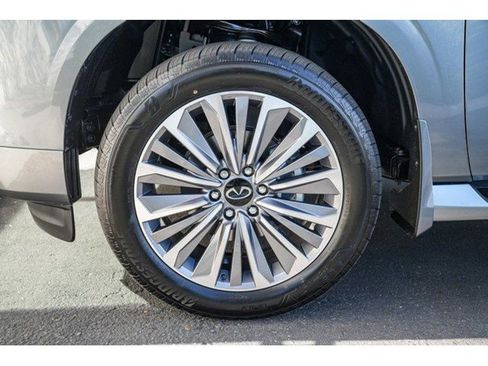 New 2026 INFINITI QX80 Luxe w/ Cargo Package RWD image 9