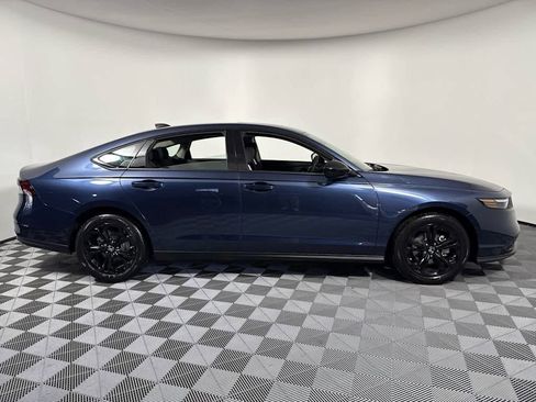 New 2025 Honda Accord SE image 8