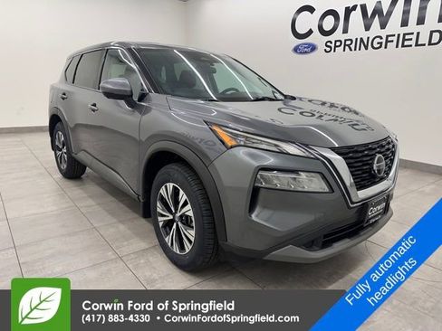 Used 2021 Nissan Rogue SV image 6