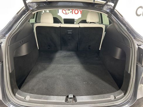 Used 2020 Tesla Model Y Long Range image 21
