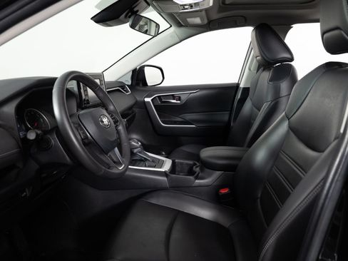 Used 2022 Toyota RAV4 XLE Premium AWD/4WD image 14