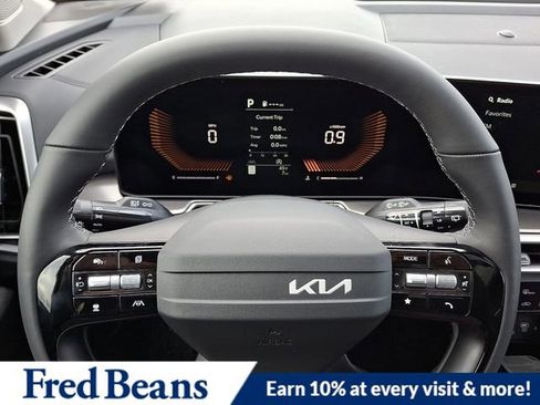 New 2026 Kia Sorento S w/ S Panoramic Sunroof Package image 15