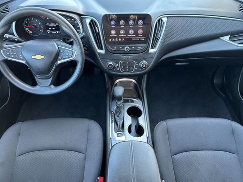 Used 2024 Chevrolet Malibu LT image 14