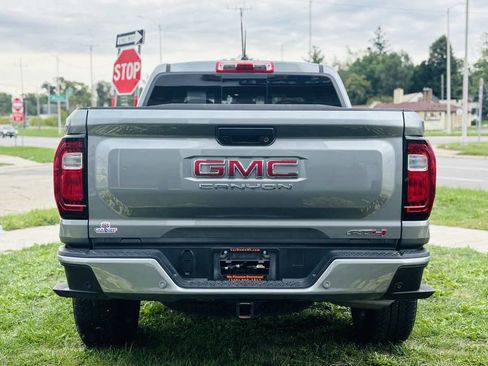 Used 2023 GMC Canyon AT4 w/ AT4 Premium Package AWD/4WD image 11