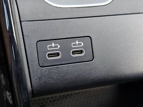 Used 2025 BMW X1 xDrive28i image 16