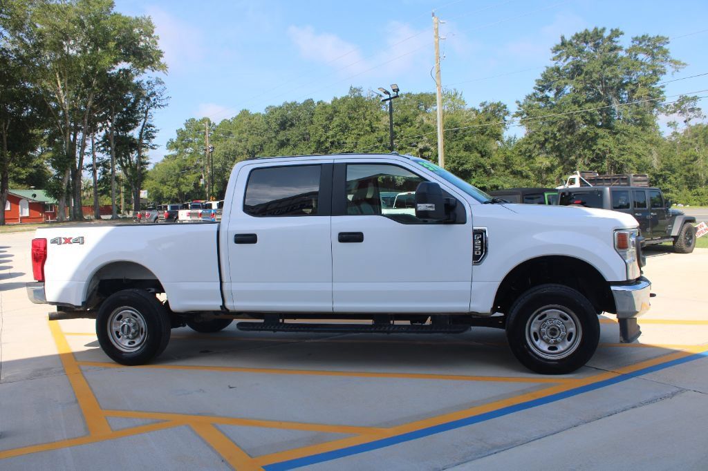 Used 2022 Ford F250 XL w/ Power Equipment Group AWD/4WD image 2