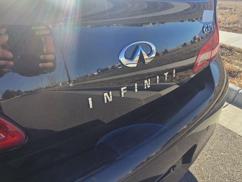 Used 2013 INFINITI G37 x w/ Premium Pkg image 11