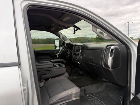 Used 2018 Chevrolet Silverado 2500 LT w/ LT Fleet Convenience Package AWD/4WD image 22