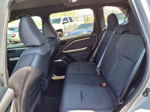 Used 2026 Subaru Forester Premium AWD/4WD image 23