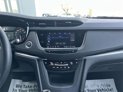 Certified 2022 Cadillac XT5 Premium Luxury image 47