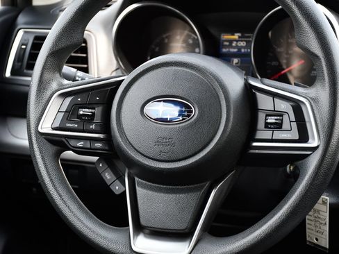 Used 2018 Subaru Outback 2.5i AWD/4WD image 20