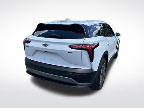 Used 2024 Chevrolet Blazer EV LT AWD/4WD image 6