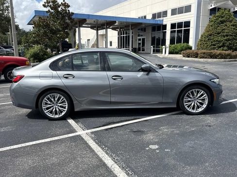 Used 2023 BMW 330i Sedan w/ Premium Package RWD image 3
