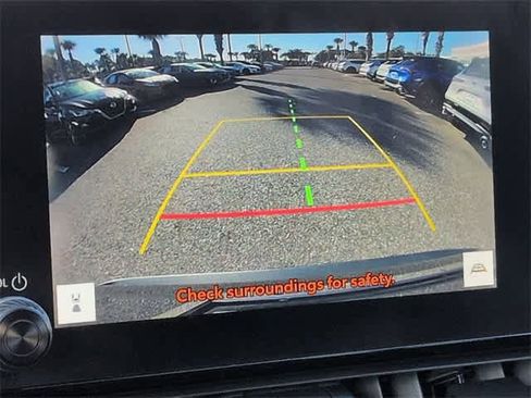 Used 2023 Toyota RAV4 LE image 29