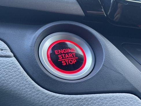 Certified 2024 Honda Odyssey EX-L image 15