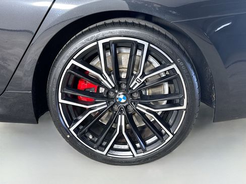 Certified 2023 BMW M550i xDrive w/ Executive Package image 33