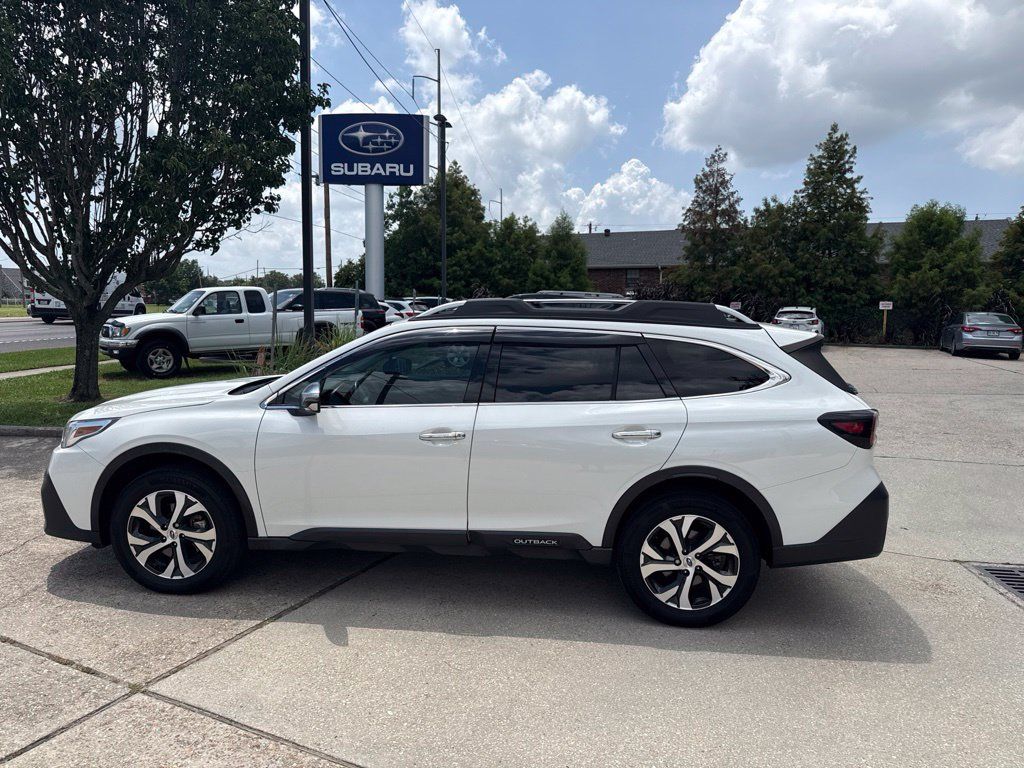 Used 2022 Subaru Outback Touring XT AWD/4WD image 4