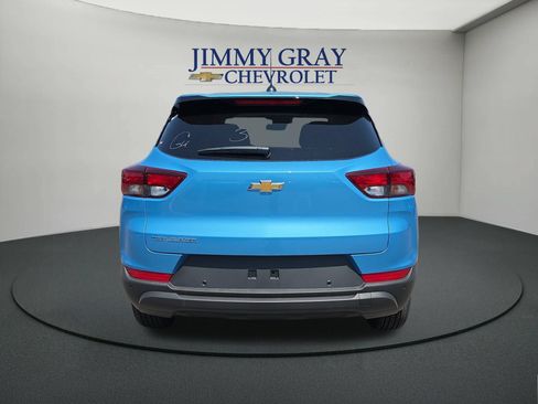 New 2026 Chevrolet TrailBlazer LS w/ LS Convenience Package FWD image 4