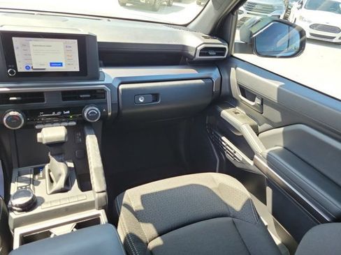 Used 2026 Toyota 4Runner SR5 AWD/4WD image 22
