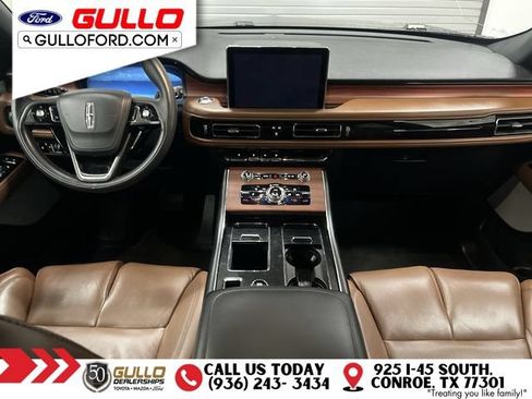 Used 2023 Lincoln Aviator Reserve w/ Equipment Group 201A AWD/4WD image 11