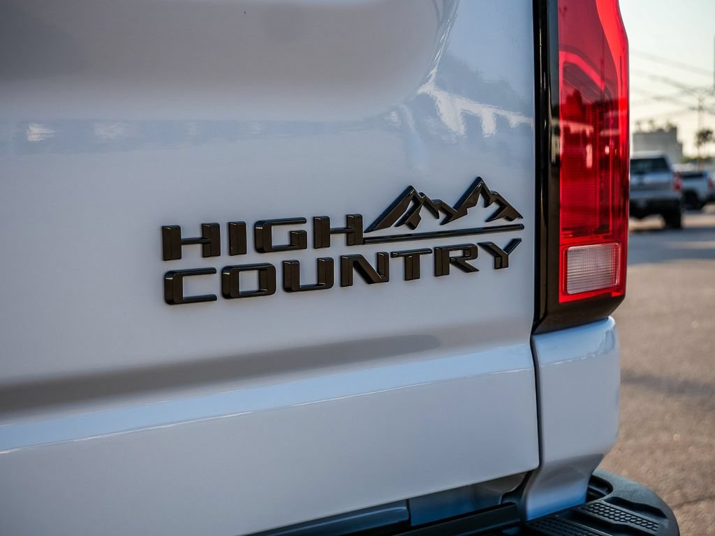 New 2026 Chevrolet Silverado 2500 High Country w/ High Country Premium Package AWD/4WD image 17