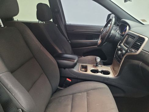 Used 2015 Jeep Grand Cherokee Laredo w/ Quick Order Package 23E image 21