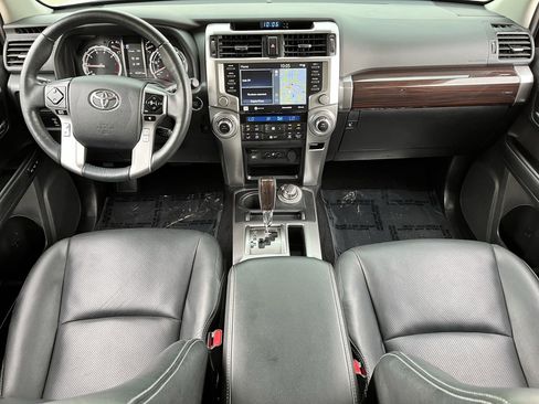 Used 2023 Toyota 4Runner Limited AWD/4WD image 9