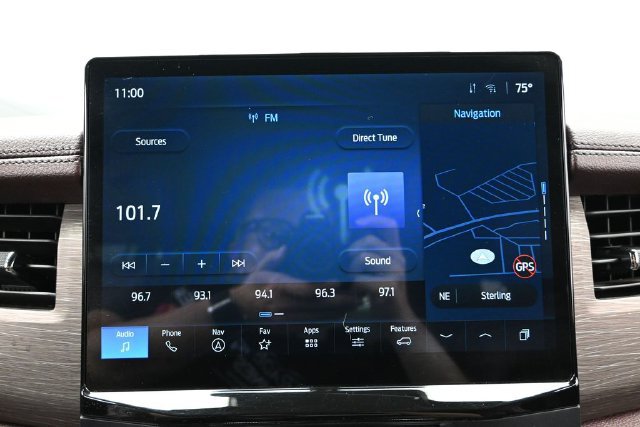 Used 2024 Ford Expedition Limited AWD/4WD image 38