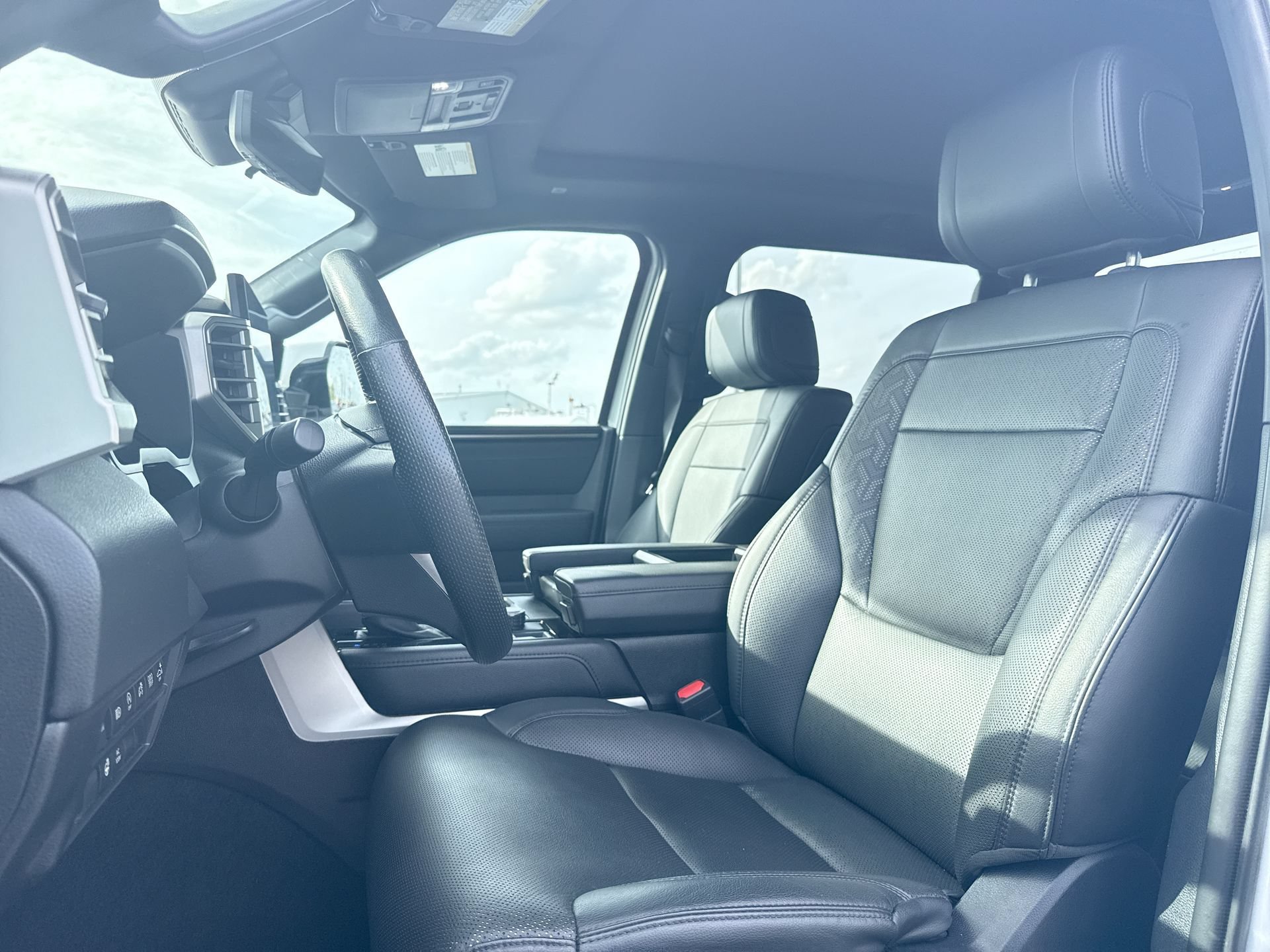 Certified 2025 Toyota Tundra Limited AWD/4WD image 13