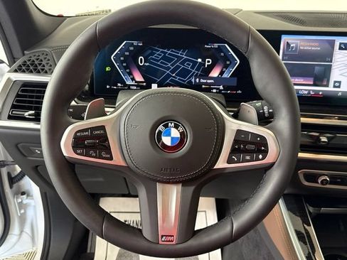 Used 2026 BMW X5 xDrive40i w/ M Sport Package AWD/4WD image 34