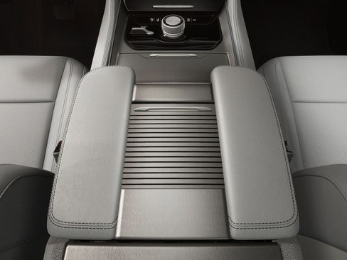 New 2026 Jeep Grand Wagoneer 4WD image 4