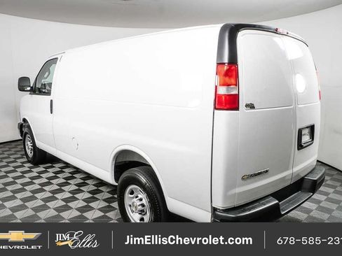 Certified 2025 Chevrolet Express 2500 w/ Driver Convenience Package RWD image 22