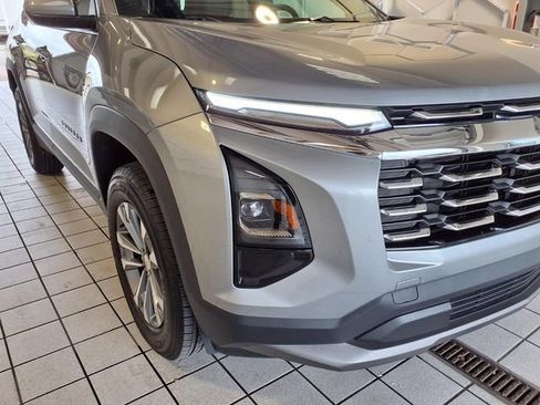 Used 2026 Chevrolet Equinox LT w/ Convenience Package II FWD image 25