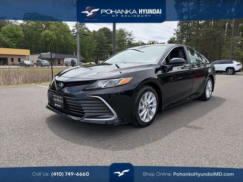 Used 2024 Toyota Camry LE FWD image 1