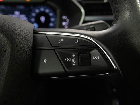 Used 2024 Audi Q3 2.0T Premium image 28