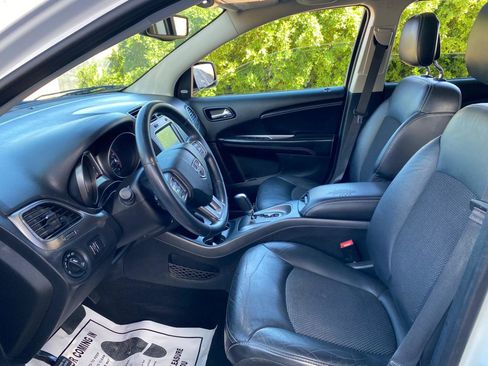 Used 2016 Dodge Journey Crossroad w/ Popular Equipment Group image 29